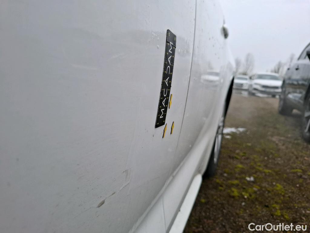  Toyota  Corolla TOYOTA  Touring Sports / 2018 / 5P / Break Hybride 122h Dynamic Business Beyond Zer #15