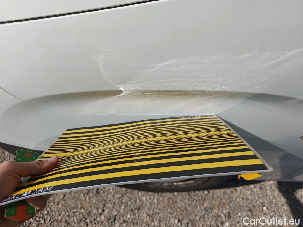  Opel  Combo OPEL  / 2018 / 3P / furgón derivado de turismo 1.6 TD 55kW (75CV) Express L H1 650kg #24