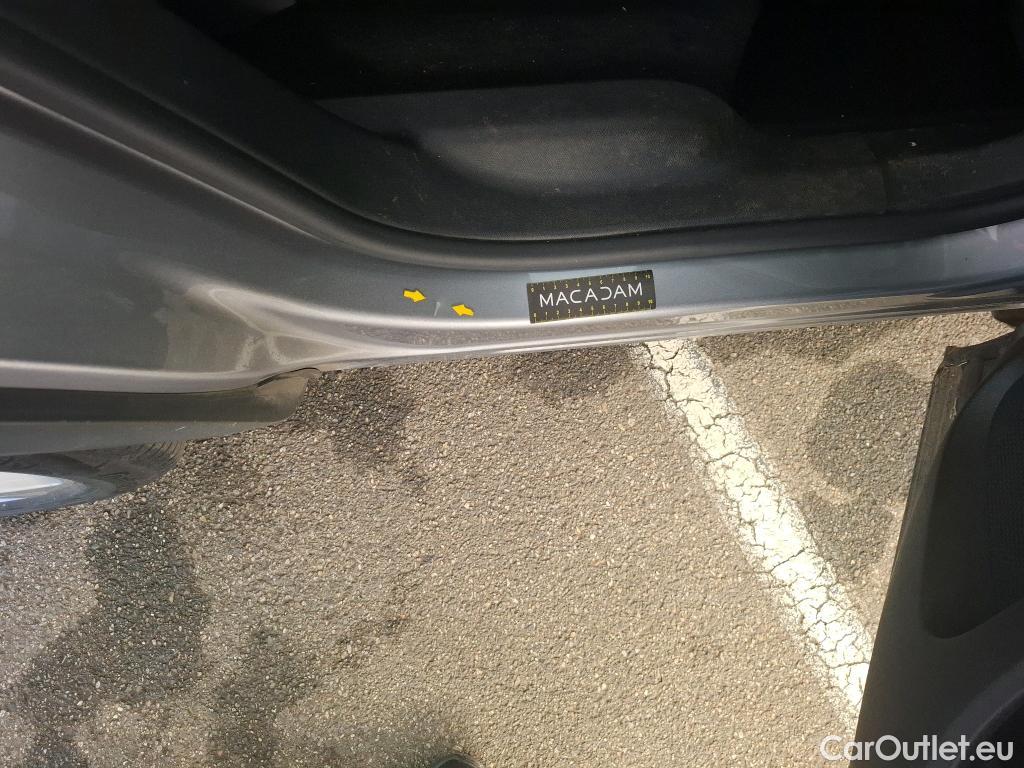  Citroen  C5 CITROEN  Aircross  2018  5P  SUV Hybrid 225 ëEAT8 Business #34