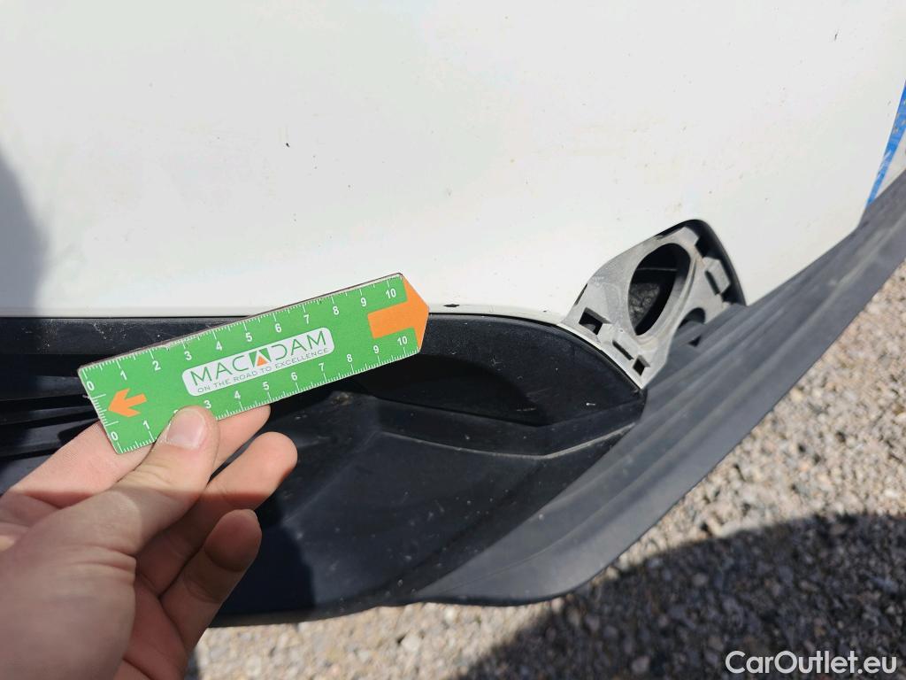  Opel  Combo OPEL  / 2018 / 3P / furgón derivado de turismo 1.6 TD 55kW (75CV) Express L H1 650kg #55