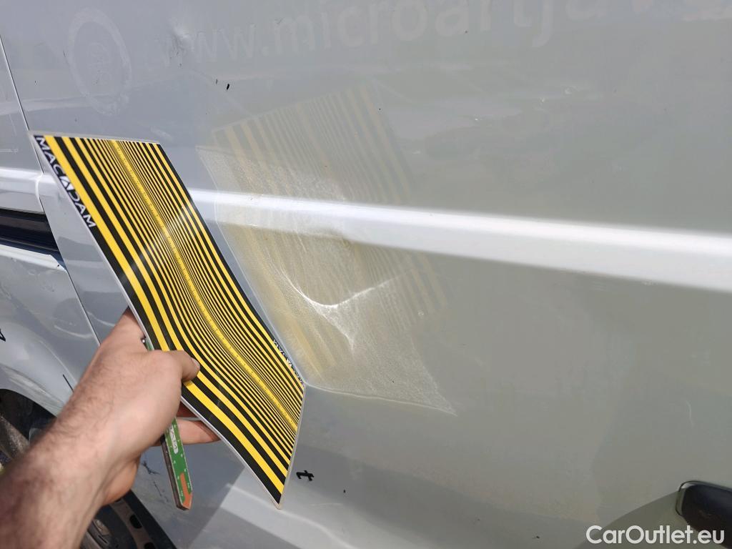  Renault  Trafic RENAULT  / 2019 / 4P / furgón Furgón 27 L1H1 Energy BluedCi 88 kW #15