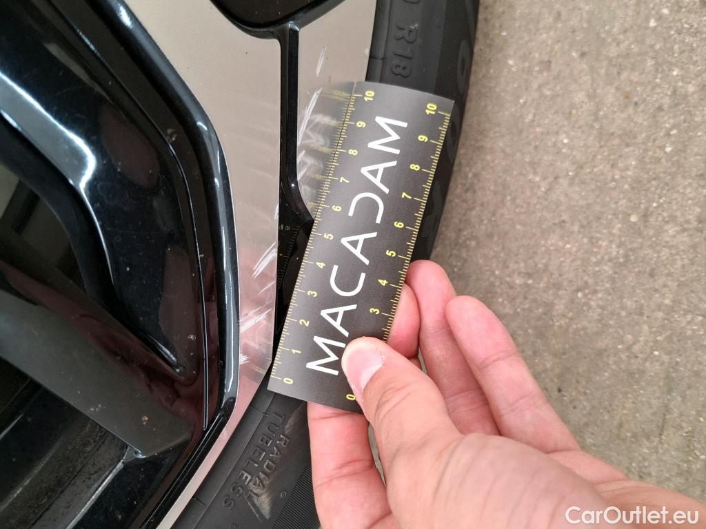  Citroen  C4  Berline Feel Pack Business 1.5 BlueHDI 110CV BVM6 E6d #25