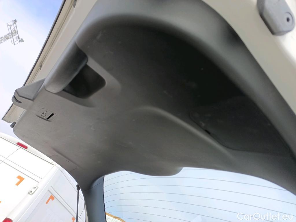  Hyundai  Tucson HYUNDAI  / 2020 / 5P / todoterreno 1.6 CRDI 85kW (115CV) Klass #5