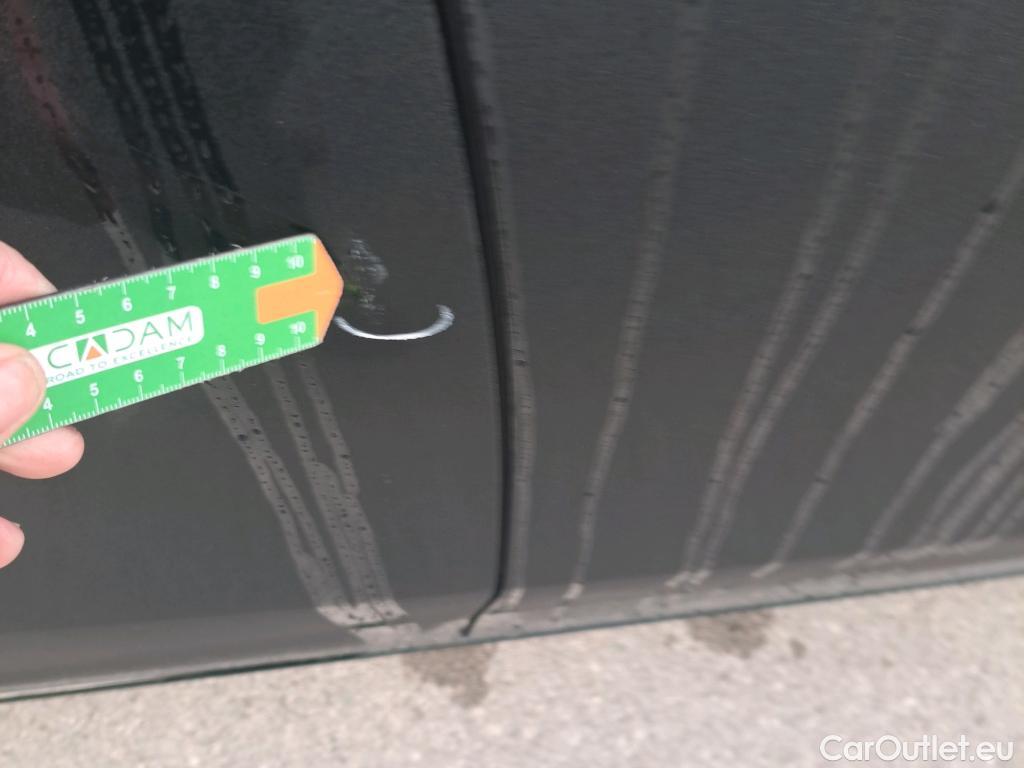  Mercedes  A-Klasse MERCEDES-BENZ Clase A / 2018 / 5P / berlina con portón A 180 d (AC) #22