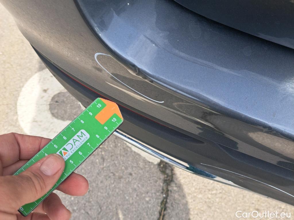  Mercedes  G-Klasee MERCEDES-BENZ Clase GLC / 2019 / 5P / todoterreno GLC 300 de 4MATIC (AC) #17