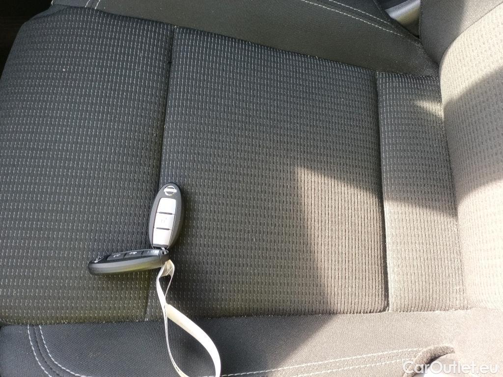  Nissan  Qashqai NISSAN  / 2021 / 5P / todoterreno DIG-T 103kW (140CV) mHEV 4x2 Acenta #2