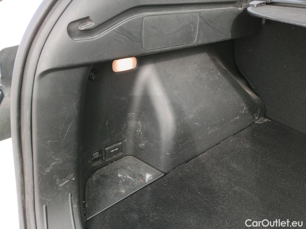  Hyundai  Tucson HYUNDAI  / 2020 / 5P / todoterreno 1.6 CRDI 85kW (115CV) Klass #7