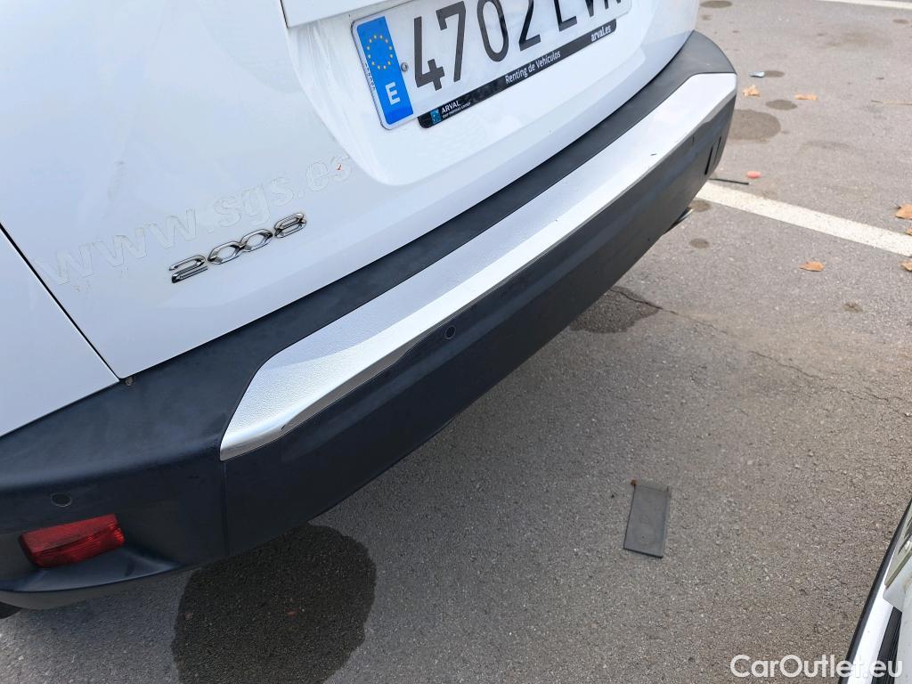  Peugeot  2008 PEUGEOT  / 2019 / 5P / todoterreno Allure BlueHDI 81kW (110CV) #27