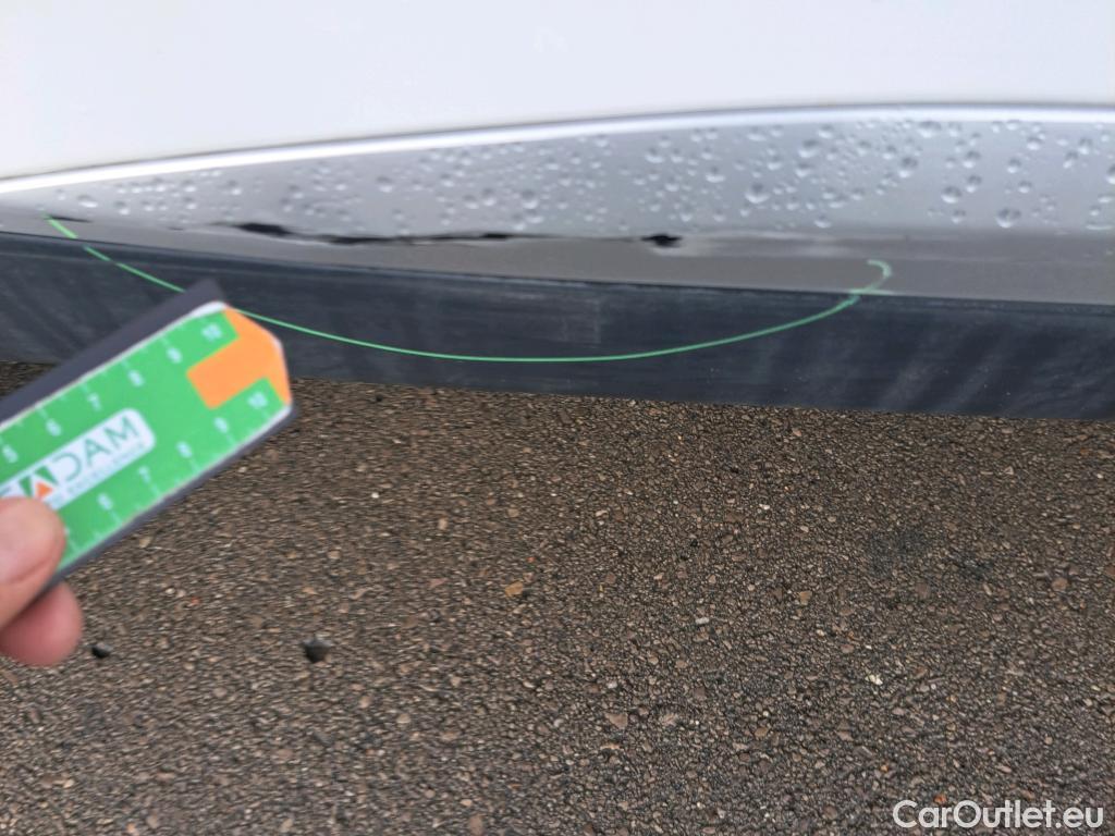  Peugeot  2008 PEUGEOT  / 2019 / 5P / todoterreno Allure Pack BlueHDI 81kW (110CV) #46