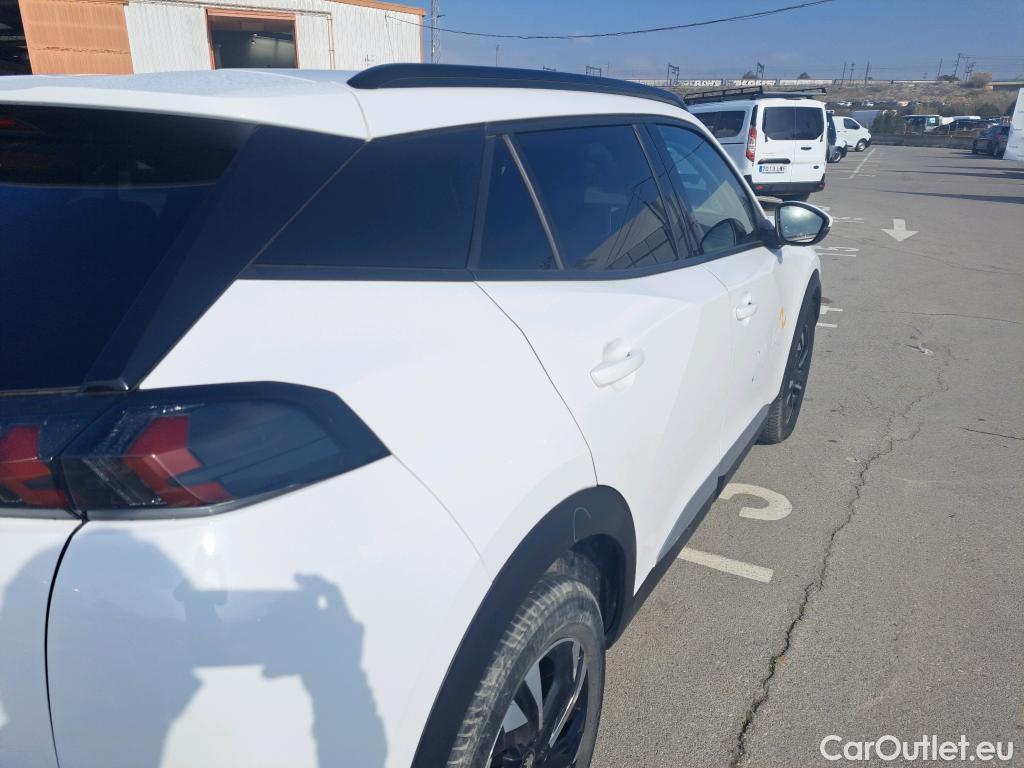  Peugeot  2008 PEUGEOT  / 2019 / 5P / todoterreno Allure Pack BlueHDI 81kW (110CV) #6