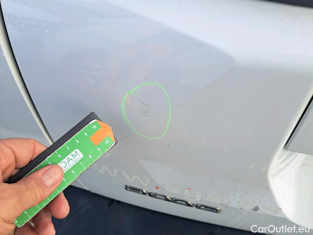  Peugeot  2008 PEUGEOT  / 2019 / 5P / todoterreno Allure Pack BlueHDI 81kW (110CV) #5