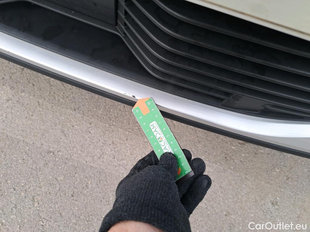  Peugeot  2008 PEUGEOT  / 2019 / 5P / todoterreno Allure BlueHDI 81kW (110CV) #30