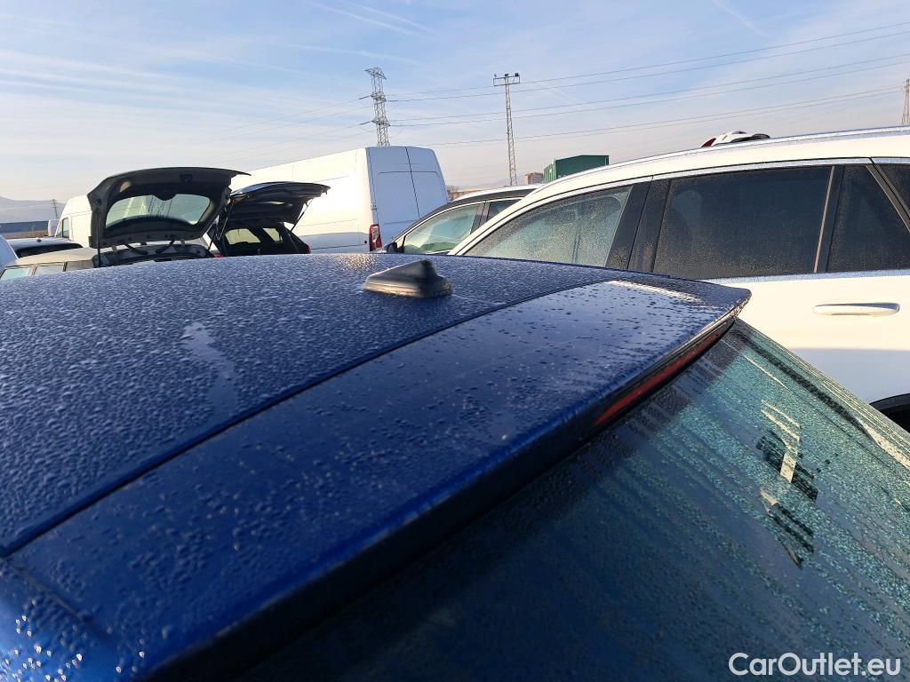  Volkswagen  Polo VOLKSWAGEN  / 2021 / 5P / berlina con portón Life 1.0 TSI 70kW (95CV) #39