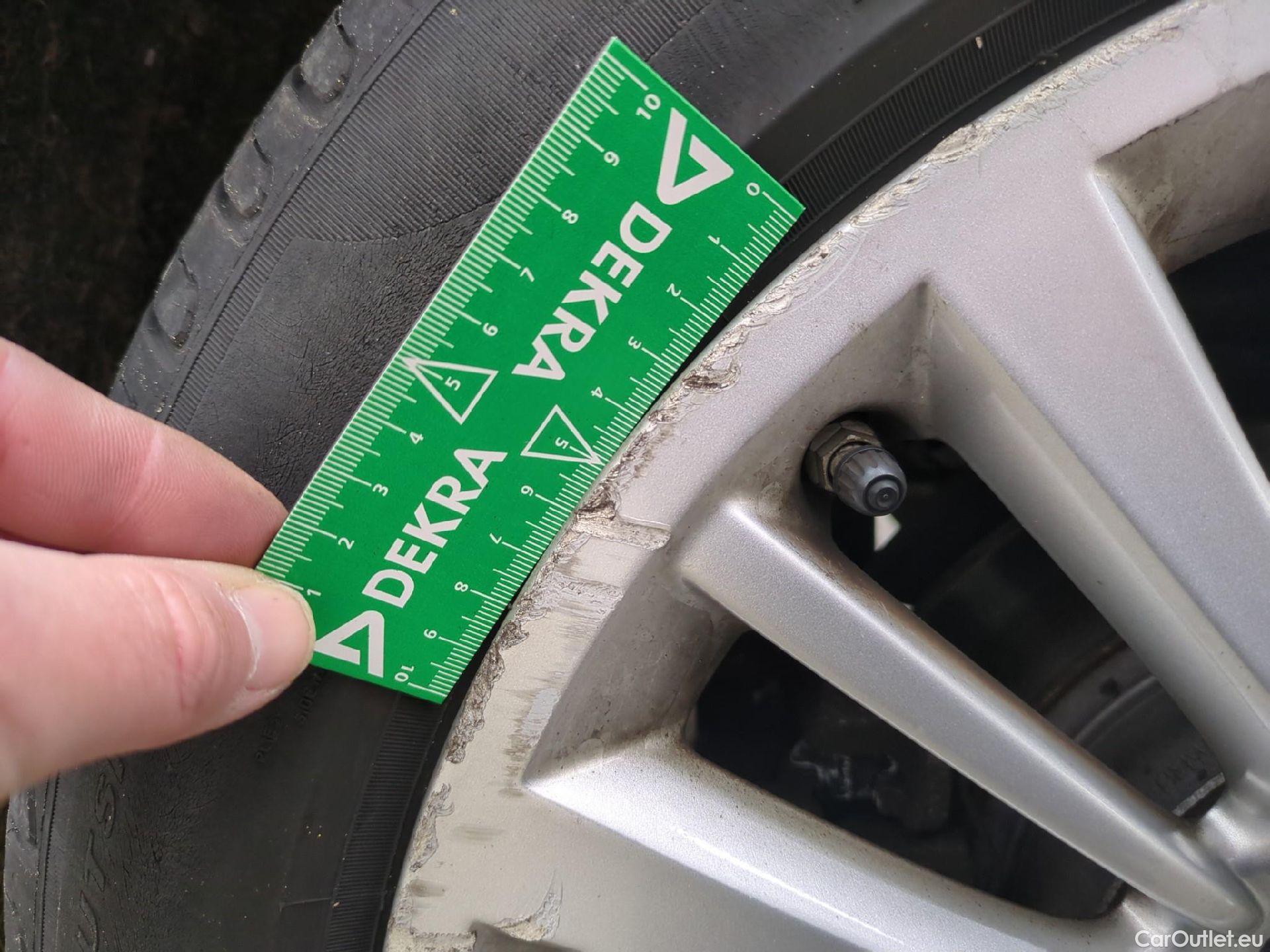  Bmw  Serie 2 Série 2 Gran Tourer 220 d Luxury Line 190CV BVA8 E6 #23