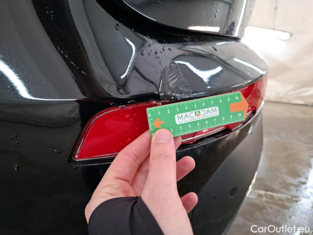  DS  DS7 DS DS 7 Crossback / 2017 / 5P / SUV E-TENSE 225 Business #2