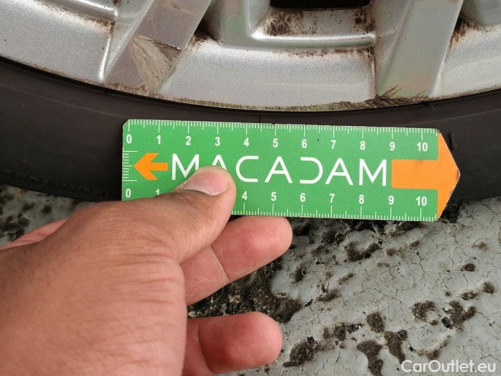  Fiat  500 FIAT   2015  3P Berline Hybrid 10 BSG 70 ch Dolcevita #21