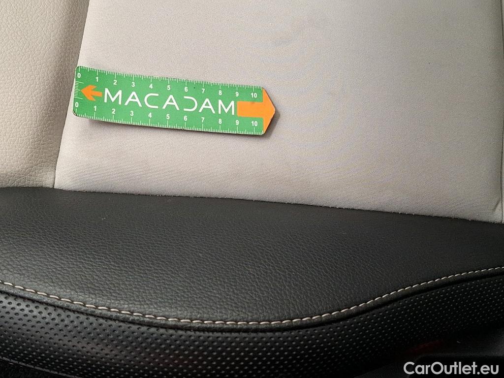  Fiat  500 FIAT   2015  3P Berline Hybrid 10 BSG 70 ch Dolcevita #30