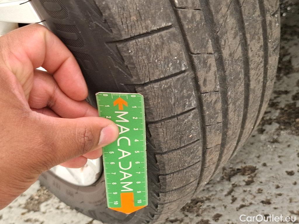  Fiat  500 FIAT   2015  3P Berline Hybrid 10 BSG 70 ch Dolcevita #12