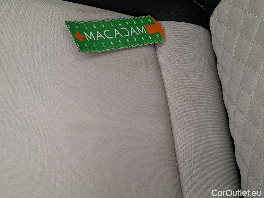  Fiat  500 FIAT   2015  3P Berline Hybrid 10 BSG 70 ch Dolcevita #28