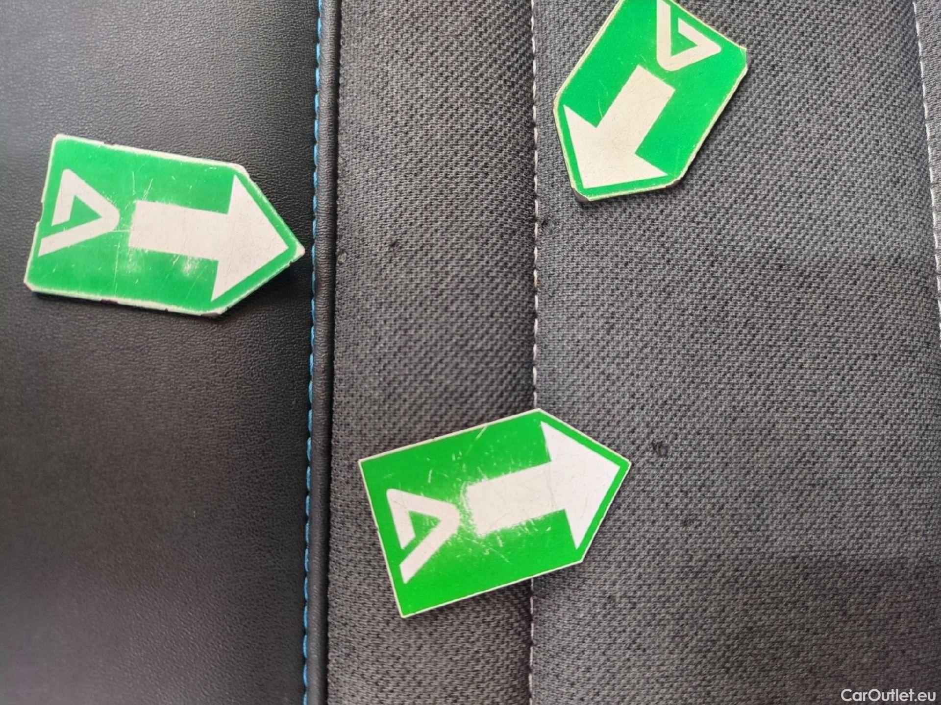  Citroen  C4  X Feel Pack 1.2 PureTech 130CV BVA8 6E #2