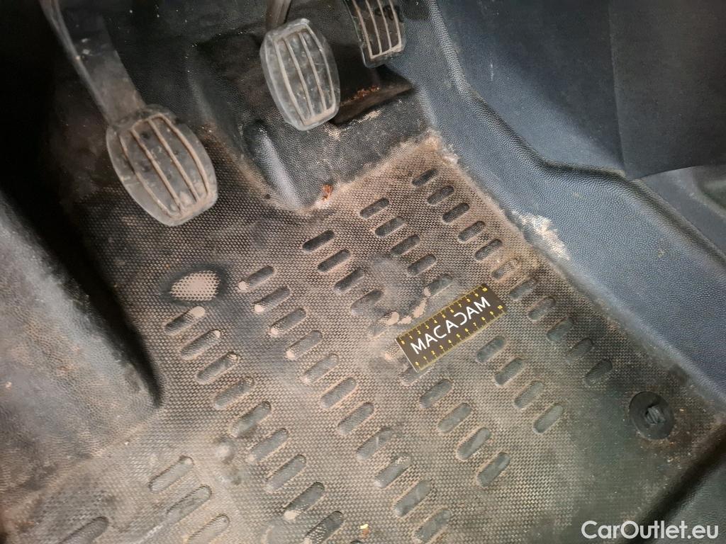  Citroen  Berlingo  Fourgon Club XL 950 1.5 BlueHDi 100CV BVM5 E6dT #9