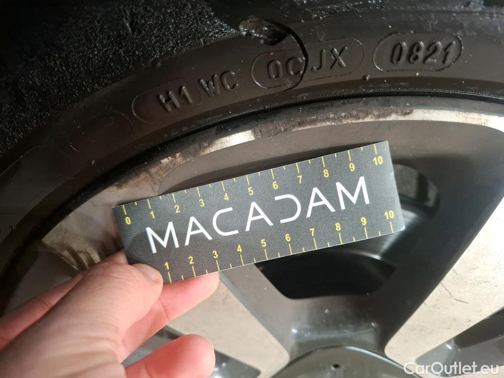  Citroen  C3  Shine 1.2 PureTech 110CV BVA6 E6d #6