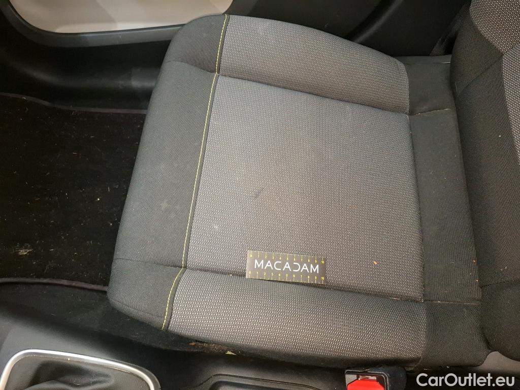  Citroen  C3  Shine 1.2 PureTech 110CV BVA6 E6d #14