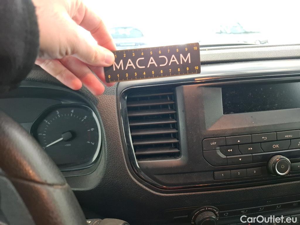  Citroen  Jumpy CITROEN  / 2016 / 4P / Fourgon tôlé M BlueHDi 100 S&S BVM6 Club #17