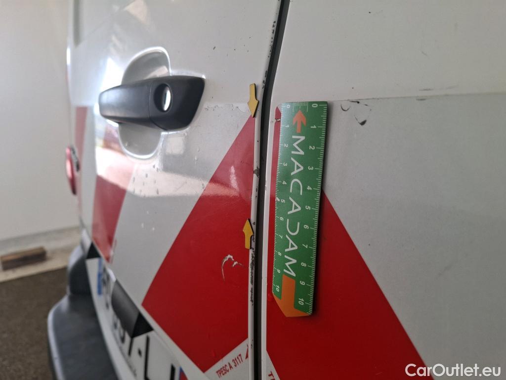  Citroen  Berlingo  Fourgon Club L1 (Court) 1.6 BlueHDi 100CV BVM5 E6 #41