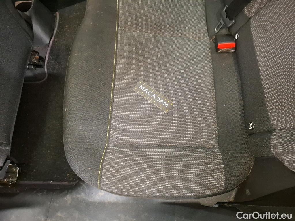  Citroen  C3  Shine 1.2 PureTech 110CV BVA6 E6d #18