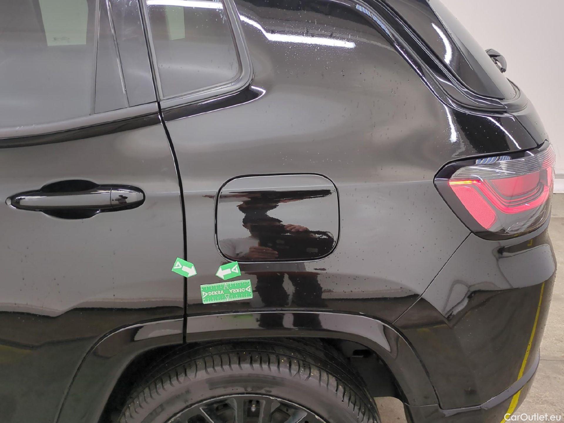  Jeep  Compass JEEP  / 2021 / 5P / SUV 1.3 TURBO T4 240 4XE S OPERATION STOCK #15