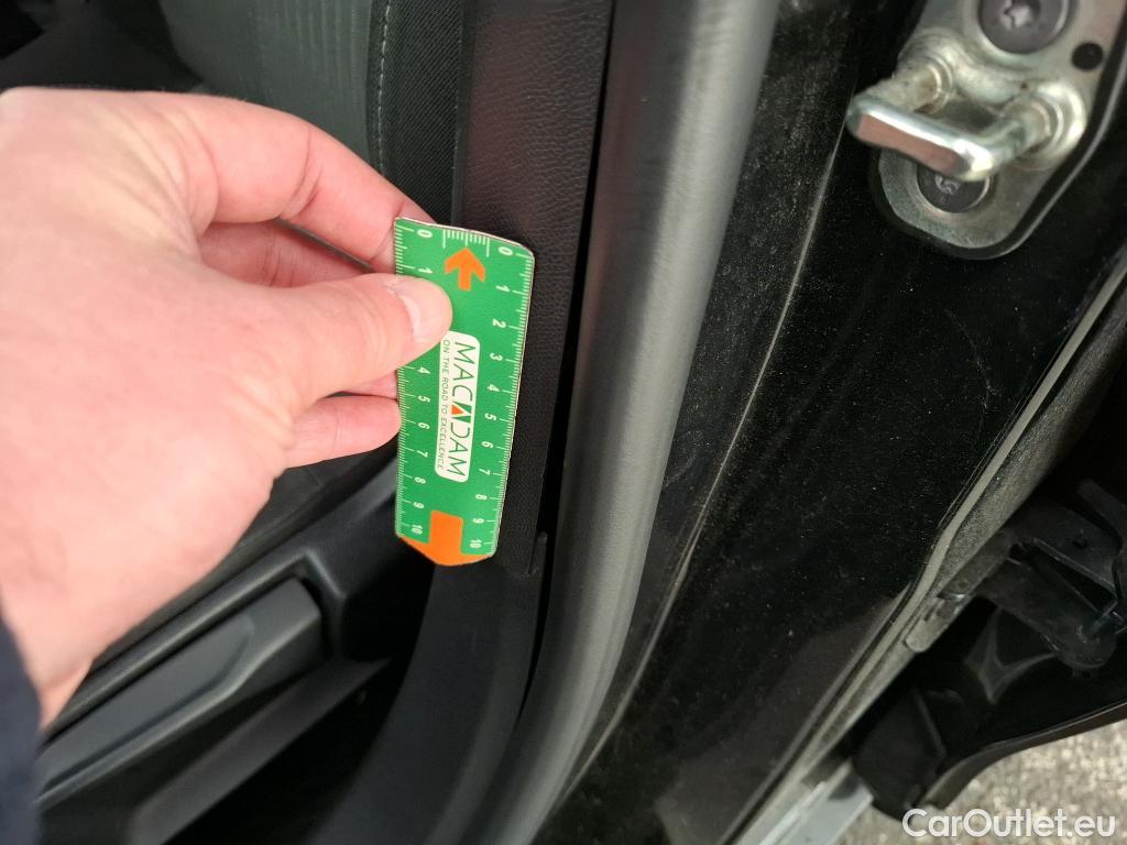  Opel  Corsa  F Edition 1.2 75CV BVM5 E6d #34