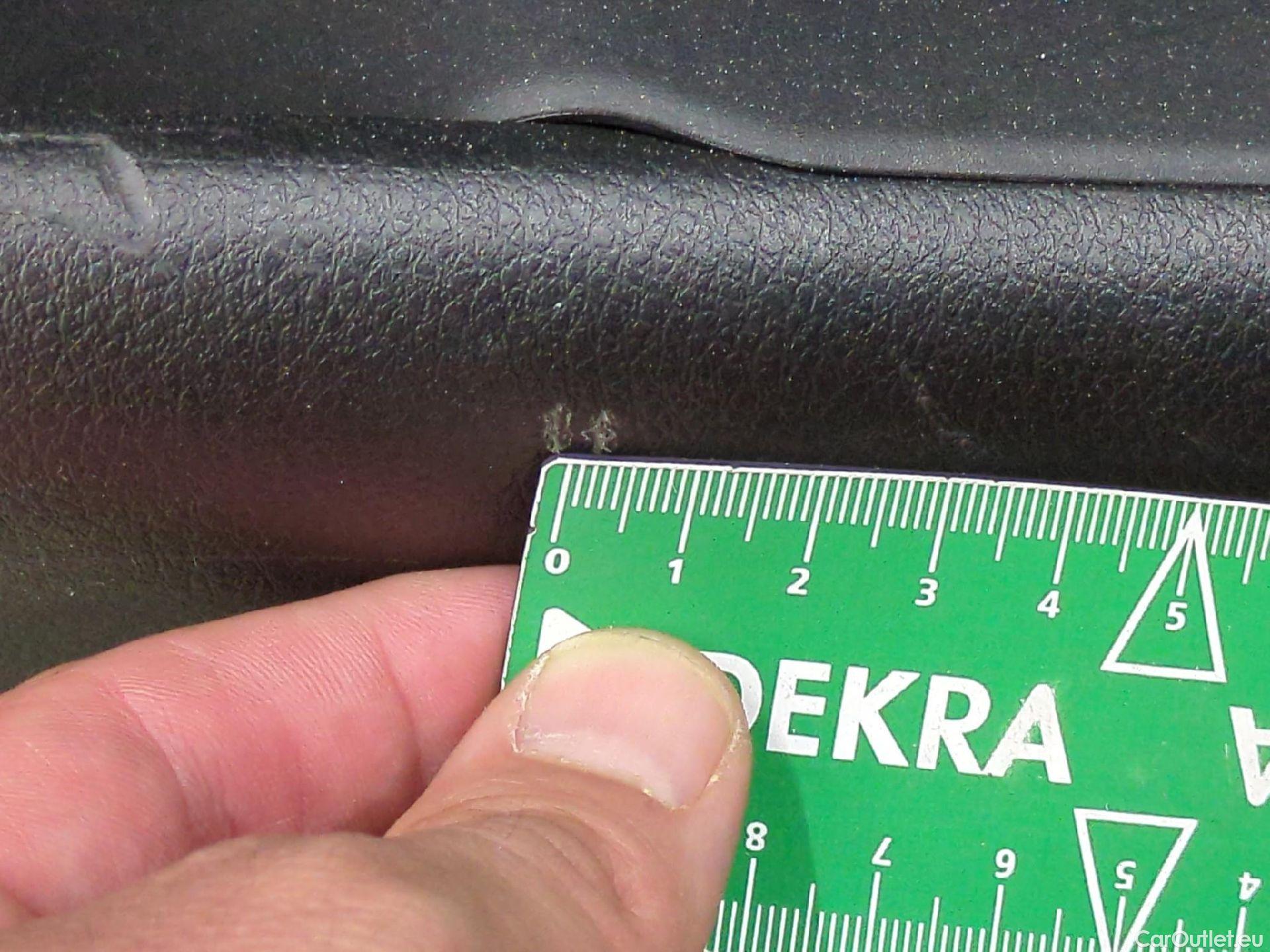  Jeep  Compass JEEP  / 2021 / 5P / SUV 1.3 TURBO T4 240 4XE S OPERATION STOCK #18