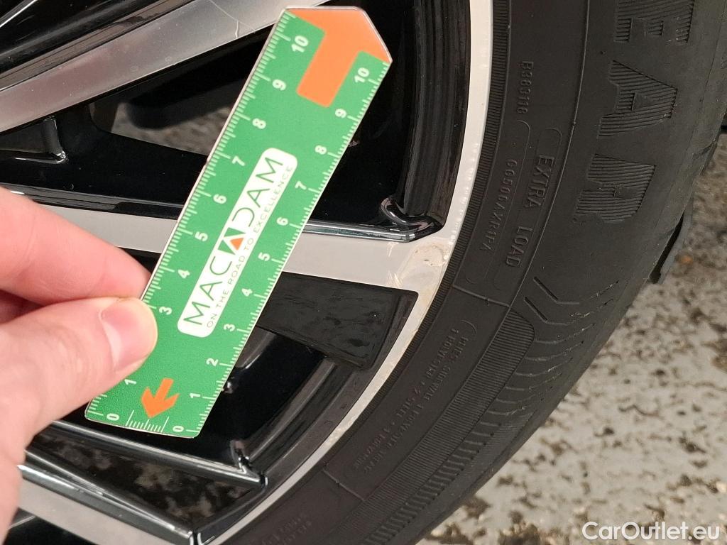  Ford  Puma FORD  / 2019 / 5P / SUV 1.0 EcoBoost Hybrid 155(mHEV) TITANIUM B #17