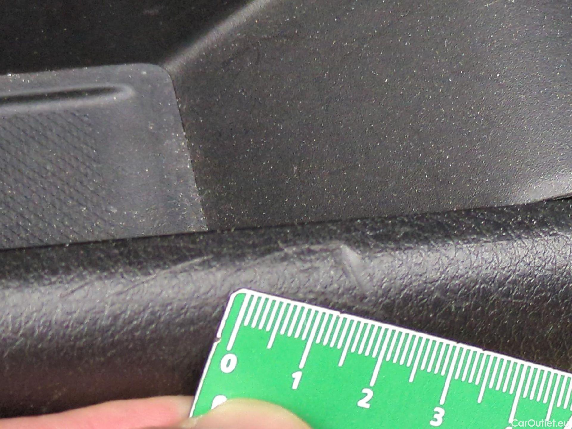  Jeep  Compass JEEP  / 2021 / 5P / SUV 1.3 TURBO T4 240 4XE S OPERATION STOCK #17