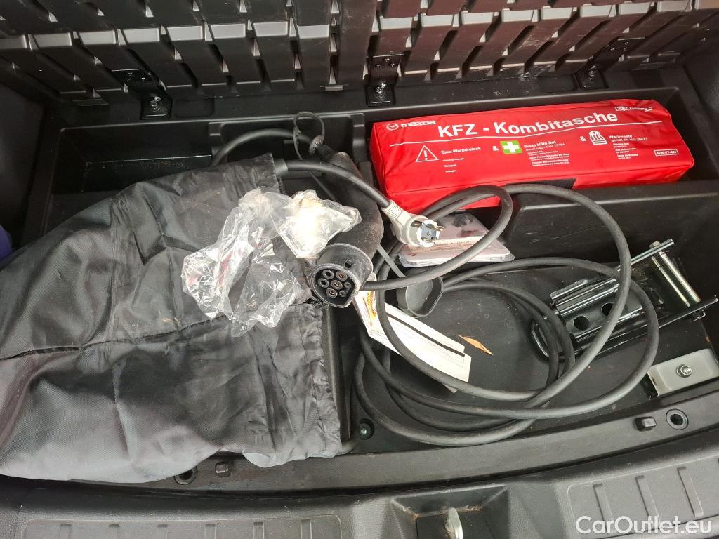  Land Rover  Discovery MITSUBISHI Eclipse Cross / 2020 / 5P / SUV 2.4 Twin Motor 4WD Intense Style #23