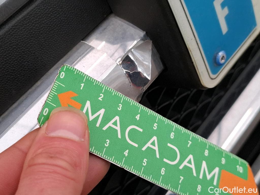  Mercedes  G-Klasee MERCEDES-BENZ GLC / 2019 / 5P / SUV 2.0 GLC 300 E BUSINESS LINE 4MATIC #4