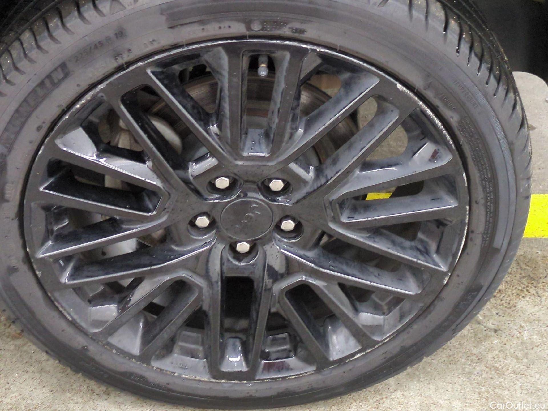  Jeep  Compass JEEP  / 2021 / 5P / SUV 1.3 TURBO T4 240 4XE S OPERATION STOCK #12