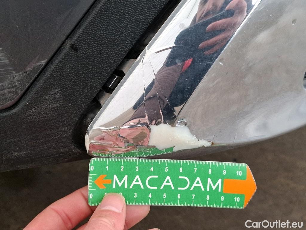  Mercedes  G-Klasee MERCEDES-BENZ GLC / 2019 / 5P / SUV 2.0 GLC 300 E BUSINESS LINE 4MATIC #2