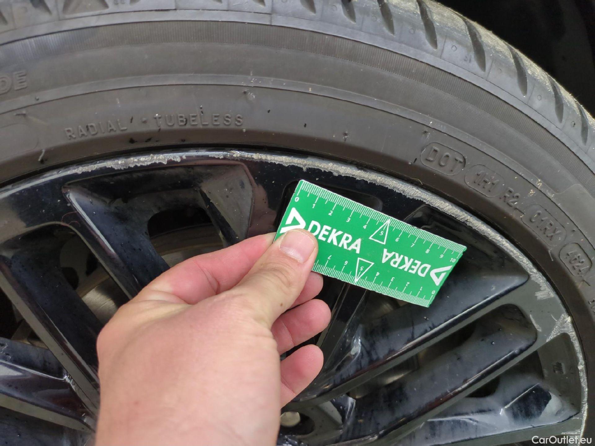  Jeep  Compass JEEP  / 2021 / 5P / SUV 1.3 TURBO T4 240 4XE S OPERATION STOCK #10