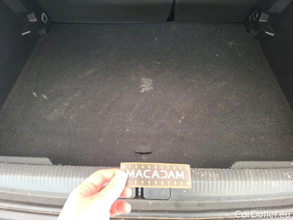  Peugeot  2008  Allure Pack 1.5 HDi 110CV BVM6 E6d #16