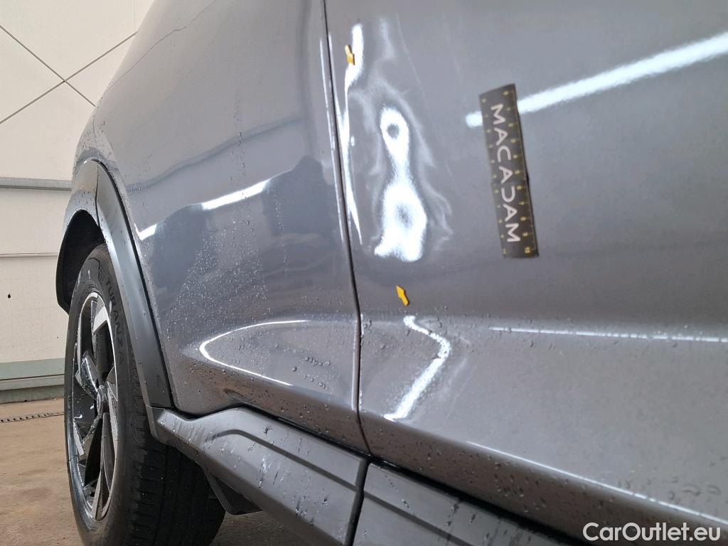  Nissan  Juke NISSAN  2019 5P Crossover Hybrid 143 Business #3