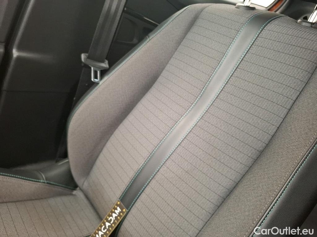  Peugeot  2008  Allure Pack 1.5 HDi 110CV BVM6 E6d #19