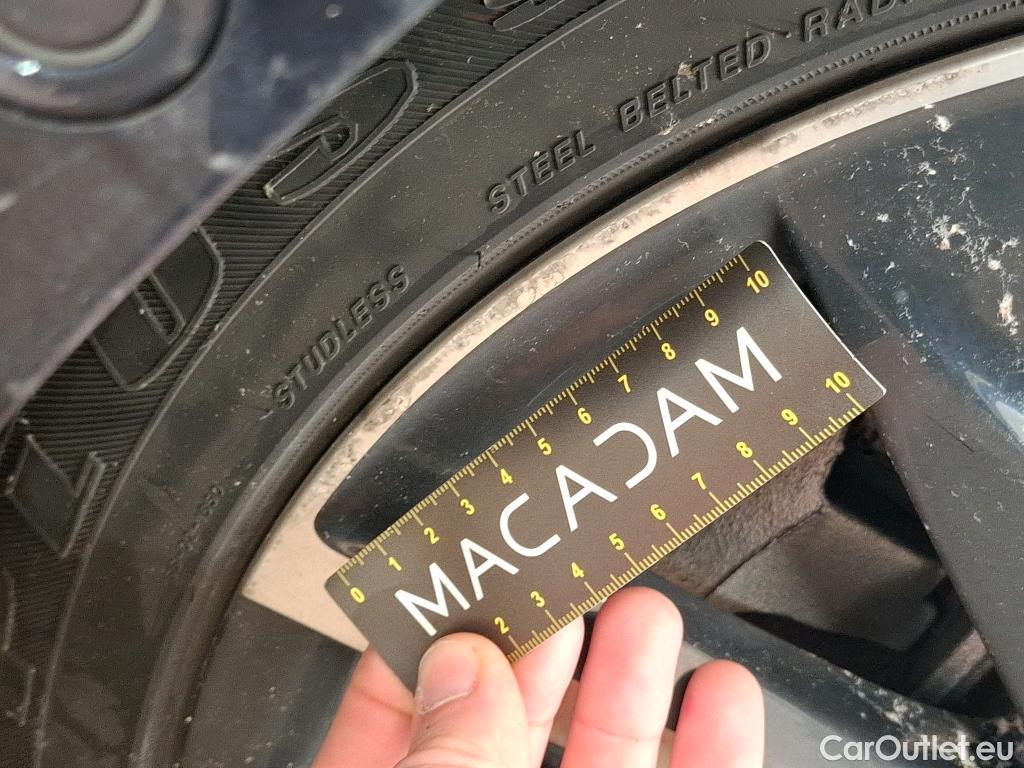  Peugeot  508 PEUGEOT  / 2018 / 5P / Berline HYBRID 225 E-EAT8 GT #5