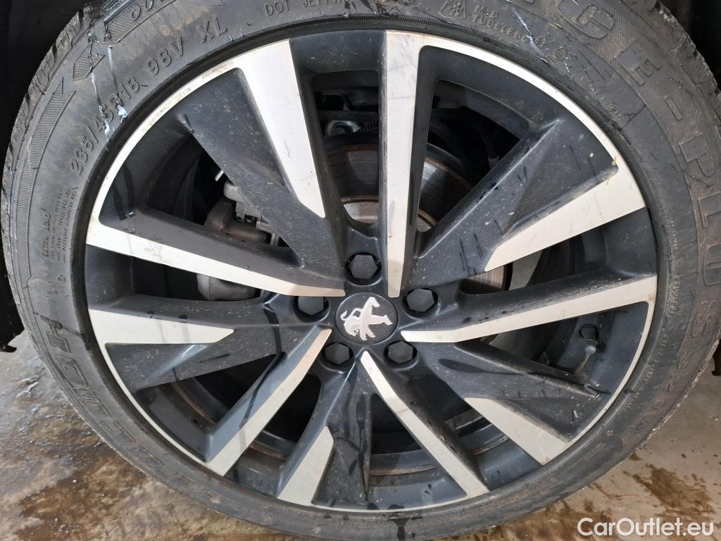  Peugeot  508 PEUGEOT  / 2018 / 5P / Berline HYBRID 225 E-EAT8 GT #15