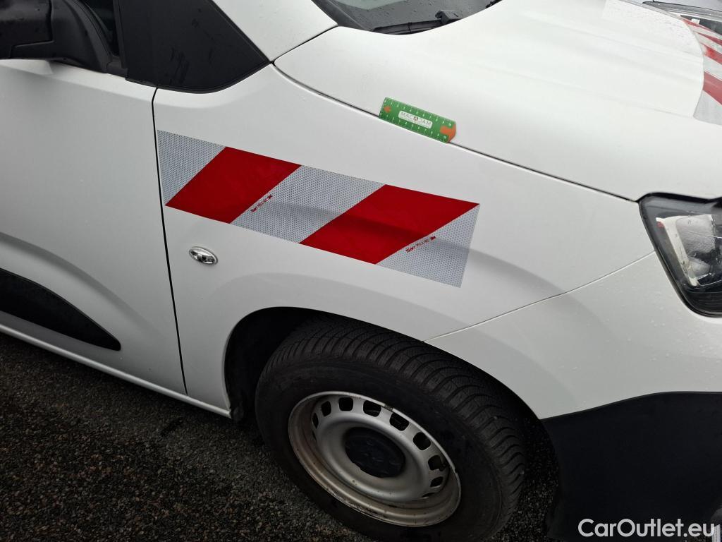  Peugeot  Partner  Premium L1 1.2 PureTech 110CV BVM6 E6d #19