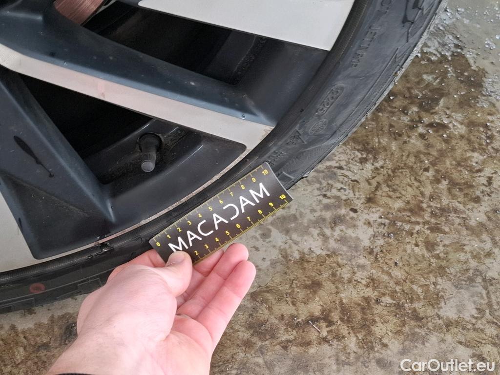  Peugeot  508 PEUGEOT  / 2018 / 5P / Berline HYBRID 225 E-EAT8 GT #14