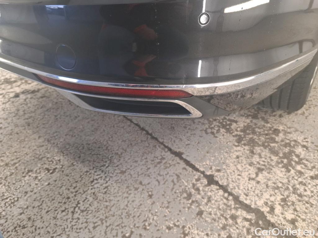  Volkswagen  Passat VOLKSWAGEN  SW / 2019 / 5P / Break 2.0 TDI EVO 150 DSG7 SW LOUNGE #13