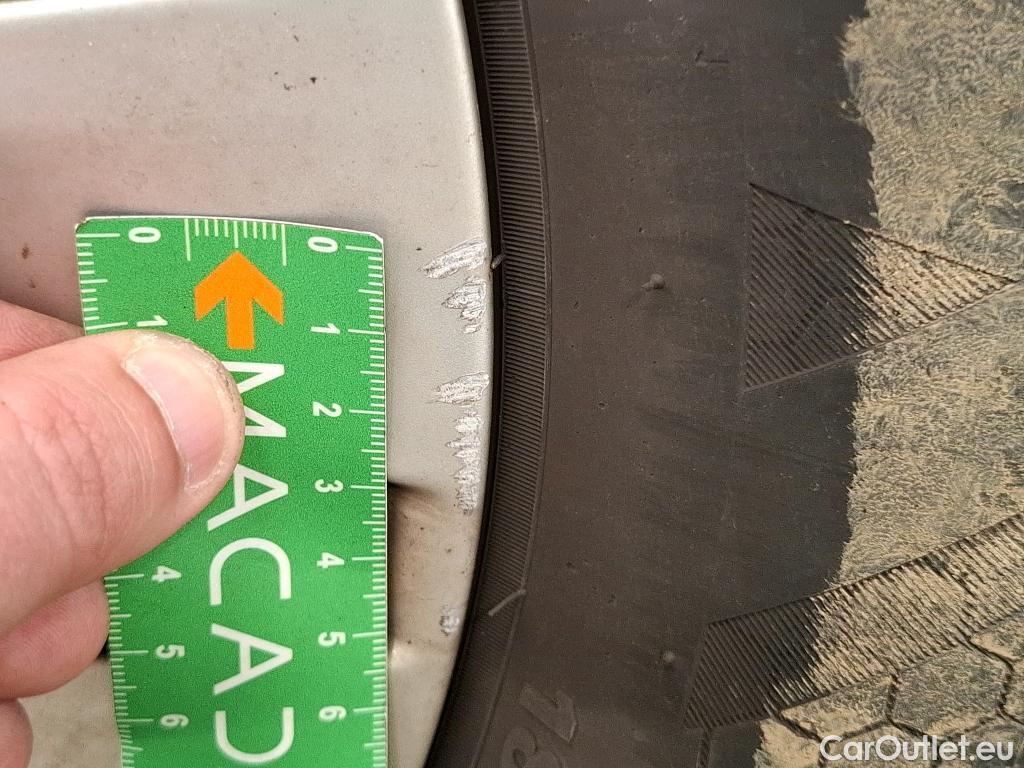  Skoda  Fabia  Ambition 1.0 MPI 80CV BVM5 E6d #15