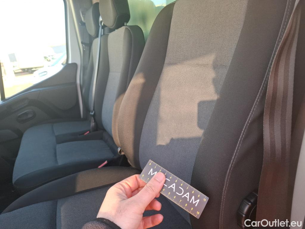  Renault  Master RENAULT  SC / 2019 / 2P / Châssis cabine CC Tr CF F3500 L3 Blue dCi 145 EVIE #9